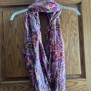 Paisley infinity scarf is bright and in excellent condition!